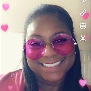 Meet your Posher, Erica